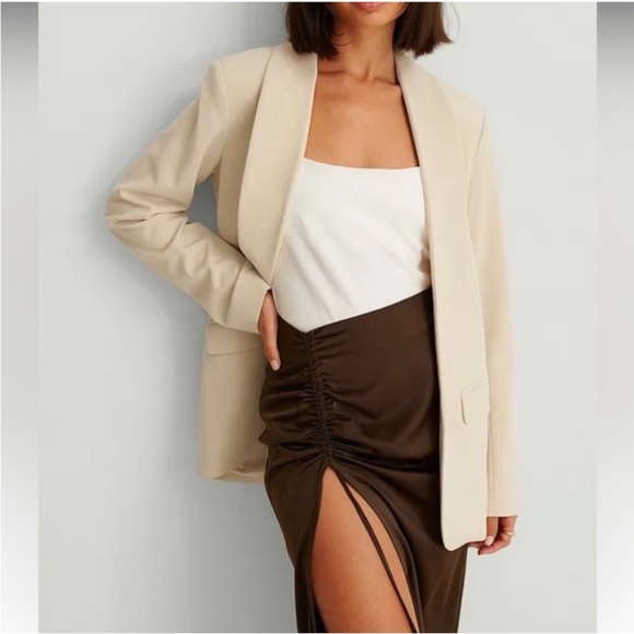 Na-Kd Jackets & Blazers - NWT NA-KD Beige Original Blazer Oversized size XS